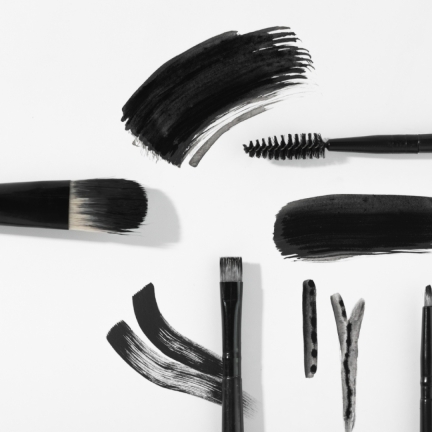 Що собою являє напівперманентна туш